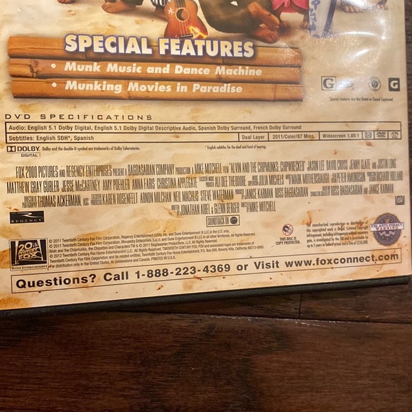 Alvin & The Chipmunks ChipWrecked DVD movie Rated G video special features 2011​ - Picture 6 of 8